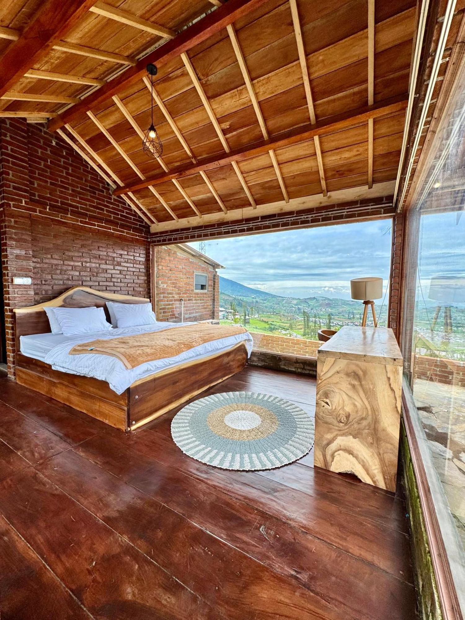 Banjarnegara Jolotundo Lodge מראה חיצוני תמונה